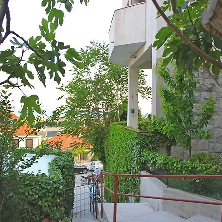 Apartment Kike Split
