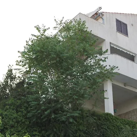 Apartment Kike *