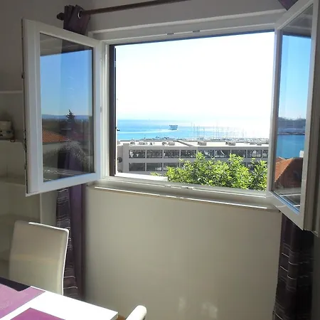 Apartment Kike *