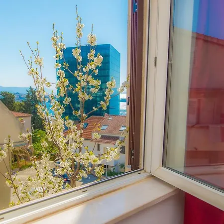 Kike Apartment
